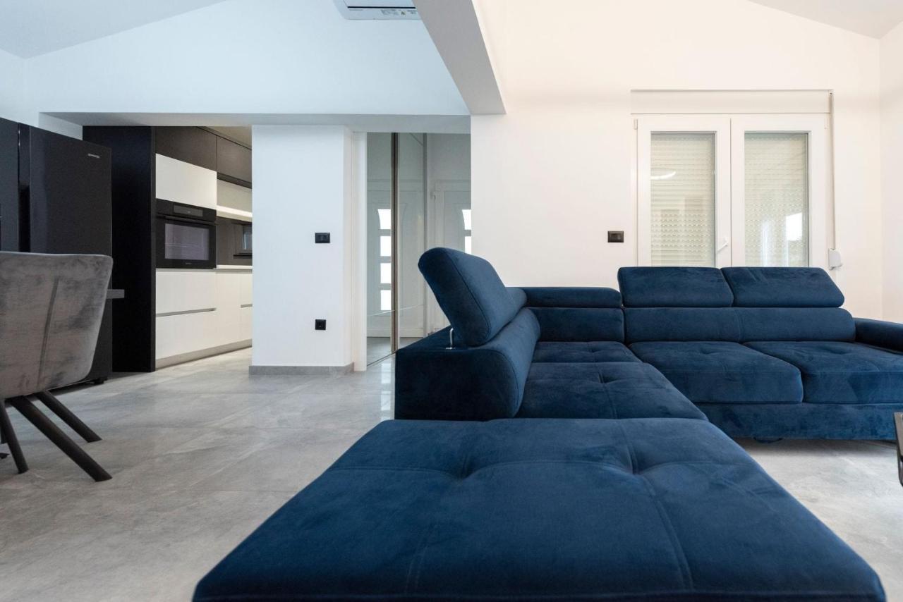 Apartment 4Reasons Ražanac Esterno foto