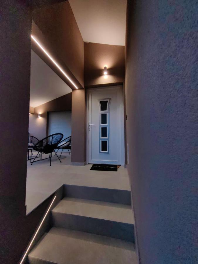 Apartment 4Reasons Ražanac Esterno foto